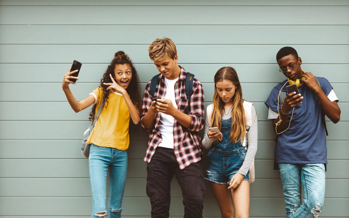 dampak sosial media pada remaja
